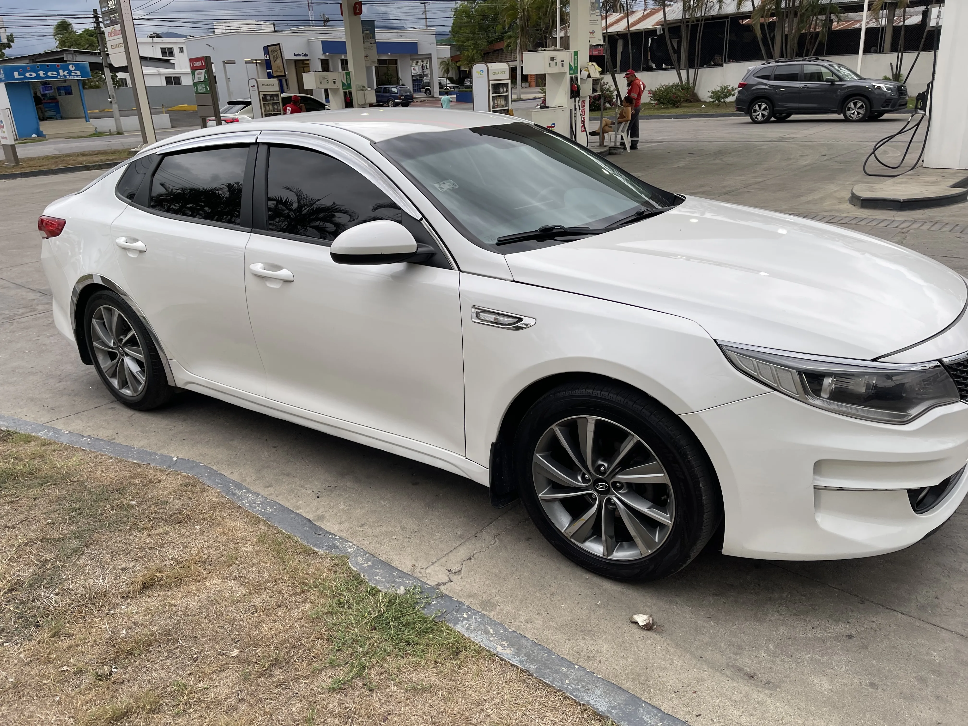 Foto de Kia k5 2016